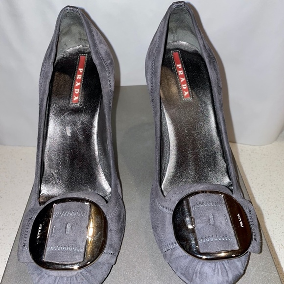 Prada Gray Suede Round Toe Block Heel Pumps - Picture 2 of 6